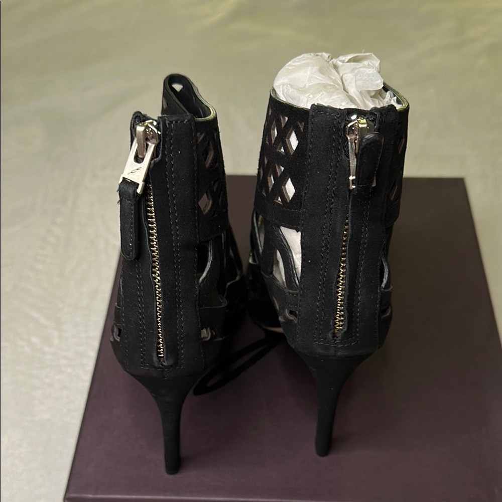 Brian Atwood Heels - Picture 6 of 8